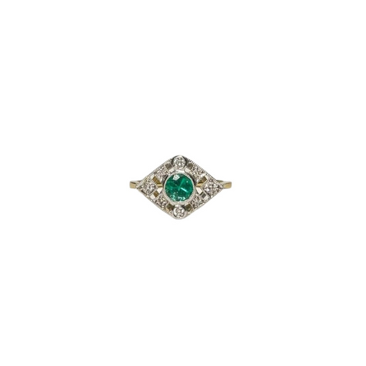 Art Deco Emerald & Diamond Ring